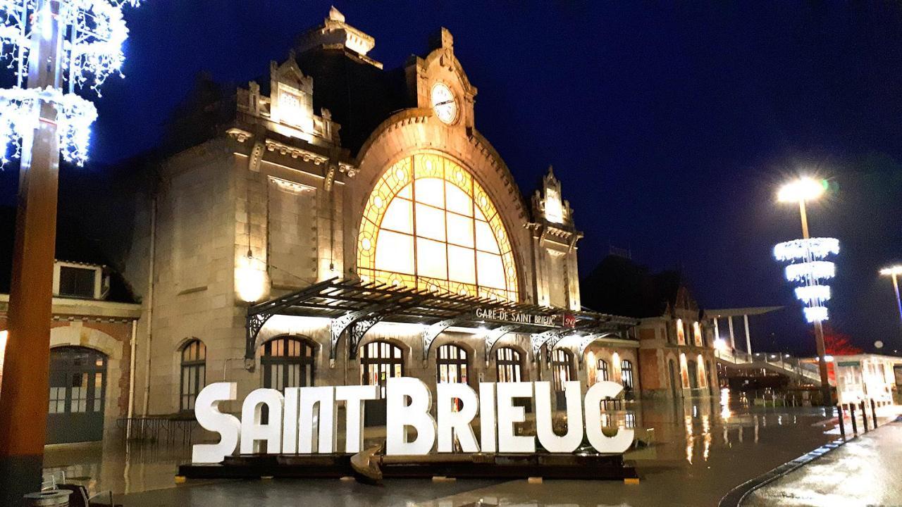 Maison Calme "Entre Terre Et Mer" - Proche Gare - Stationnement - Jardin Saint-Brieuc Ngoại thất bức ảnh